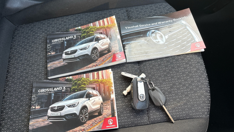 Vauxhall Crossland X 1.2T ecoTec [110] SE Nav 5dr [Start Stop] Petrol Hatchback